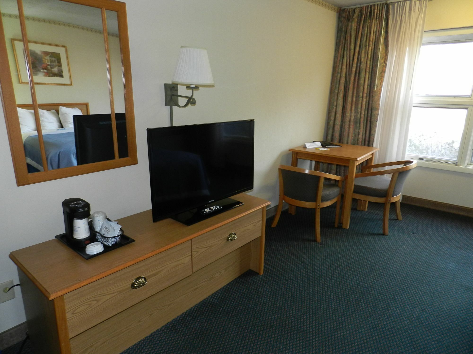 Clarion Pointe Rhinelander Downtown Hotel Bagian luar foto