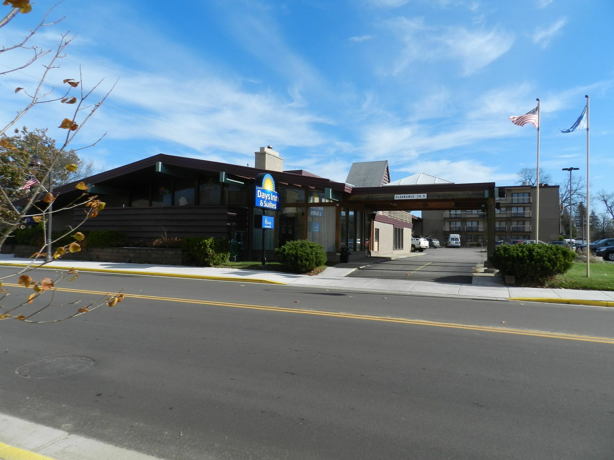Clarion Pointe Rhinelander Downtown Hotel Bagian luar foto